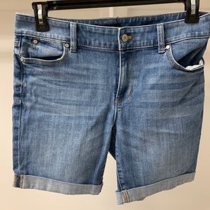 Talbots FLAWLESS FIVE-POCKET BOYFRIEND SHORTS 8P